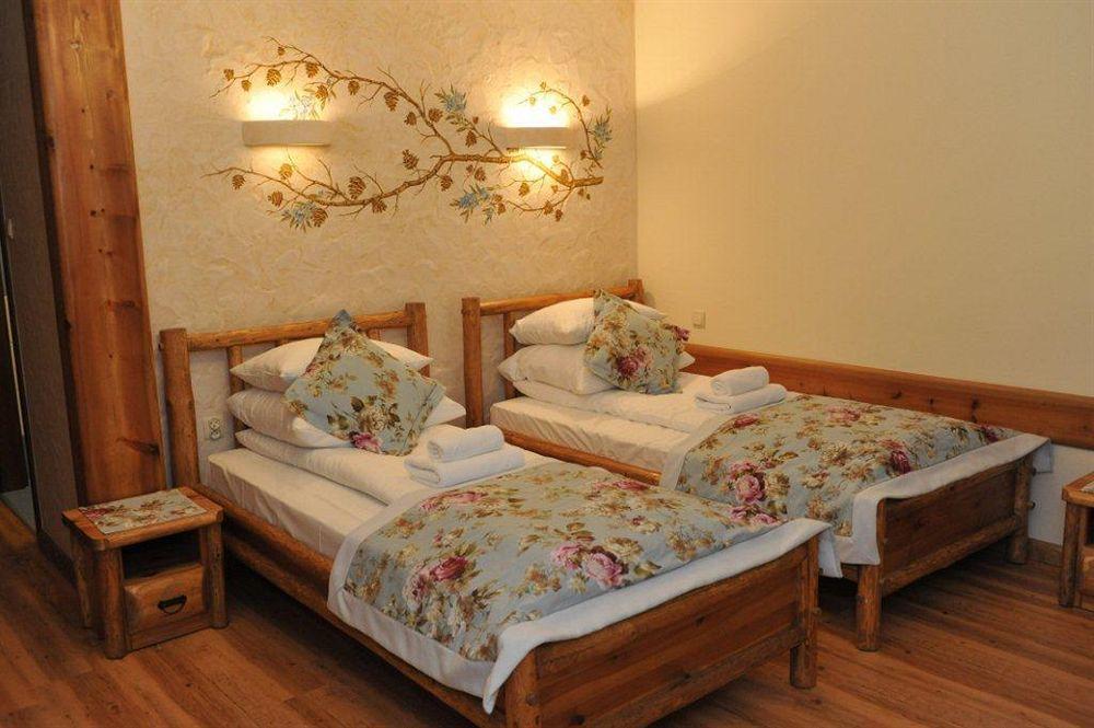 Hotel Carpatia Bieszczadzki Gosciniec Wetlina Dış mekan fotoğraf