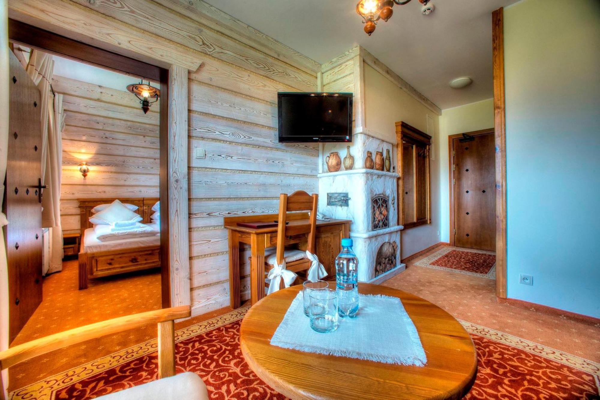 Hotel Carpatia Bieszczadzki Gosciniec Wetlina Dış mekan fotoğraf